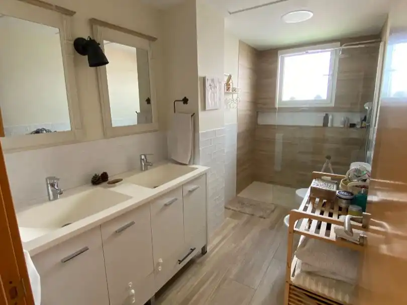 Baño de Piso en venta en Paterna con Aire acondicionado, Terraza y Piscina