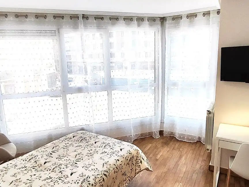 Room in Gure Zumardia Kalea, 30, Pasaia Bedroom of Flat for share in Pasaia with Heating, Parquet flooring and Terrace