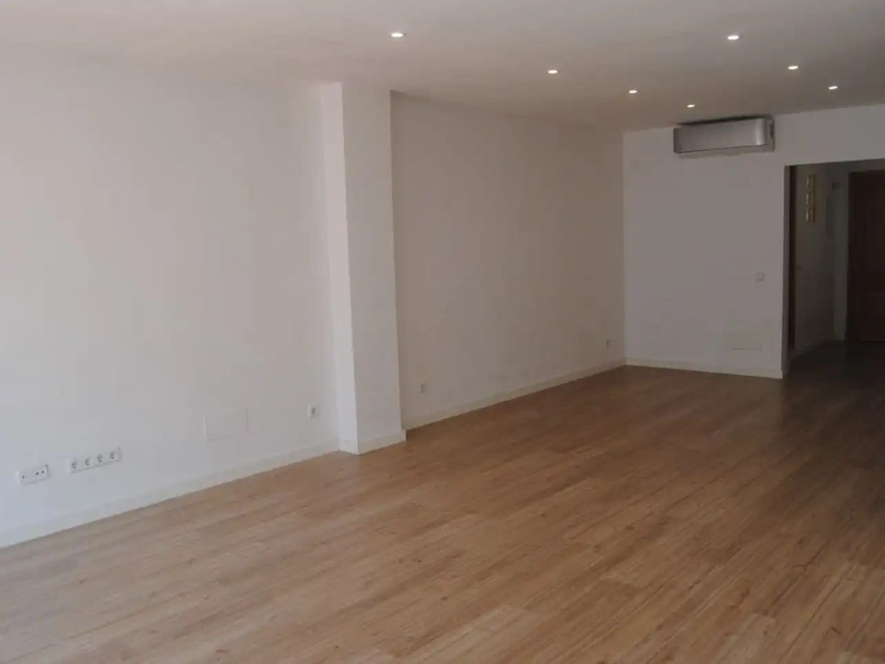 Detached homes for rent in  Palma de Mallorca  with Air Conditioner, Parquet flooring and Terrace