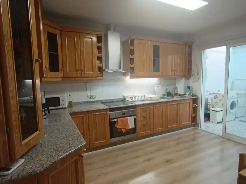 Küche von Wohnung zur untervermieten in Murcia mit Klimaanlage, Heizung und Parkett