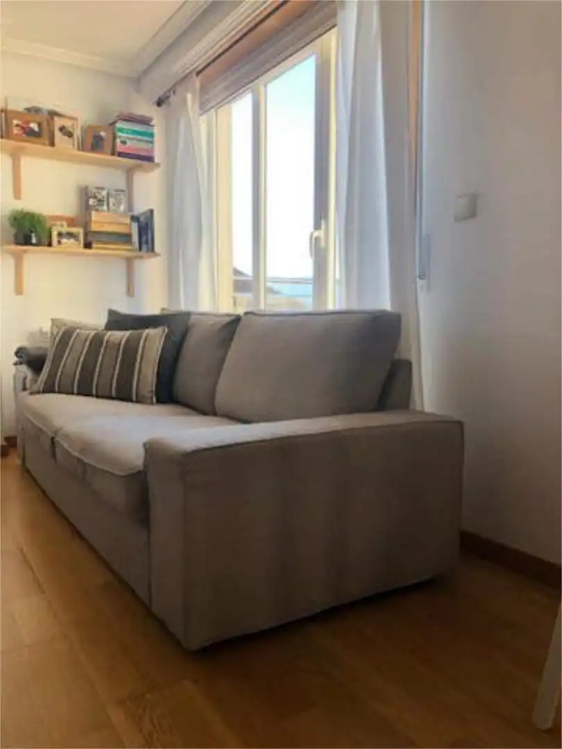 Attic for rent in Lavadores Living room of Attic for rent in Vigo with Heating, Terrace and Storage room