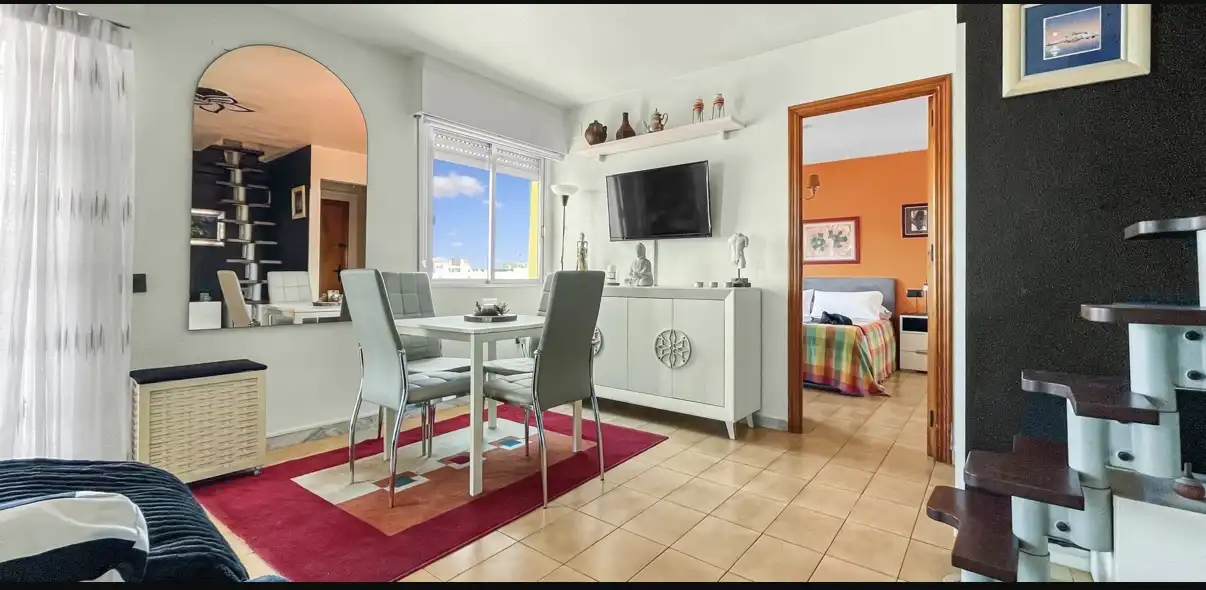 Esszimmer von Wohnung zum Verkauf in Torrevieja mit Klimaanlage, Terrasse und Schwimmbad