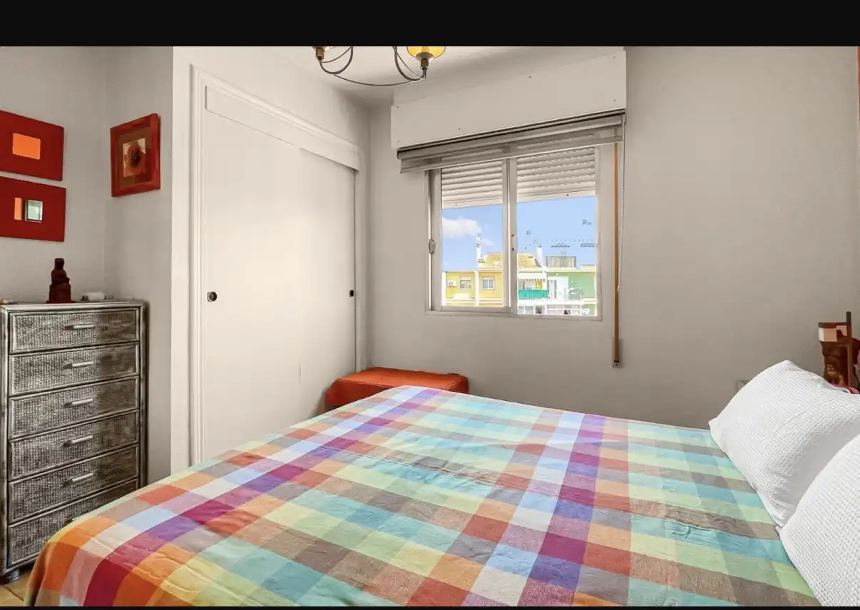 Schlafzimmer von Wohnung zum Verkauf in Torrevieja mit Klimaanlage, Terrasse und Schwimmbad