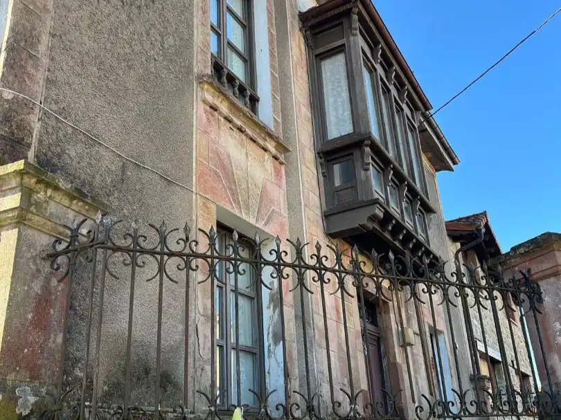 Vista exterior de Casa o chalet en venta en Herrerías con Balcón
