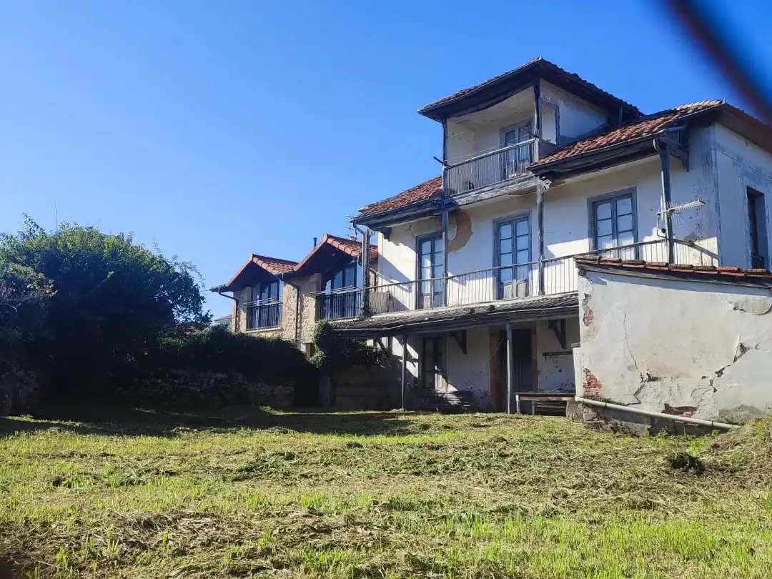 Vista exterior de Casa o chalet en venta en Herrerías con Balcón
