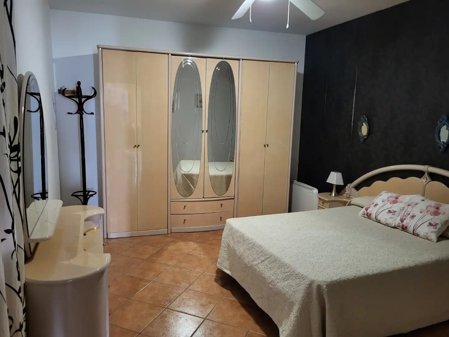 Piso de alquiler en Callejón Bodegones, 4, La Puebla de Montalbán Habitación de Piso de alquiler en La Puebla de Montalbán con Aire acondicionado y Balcón