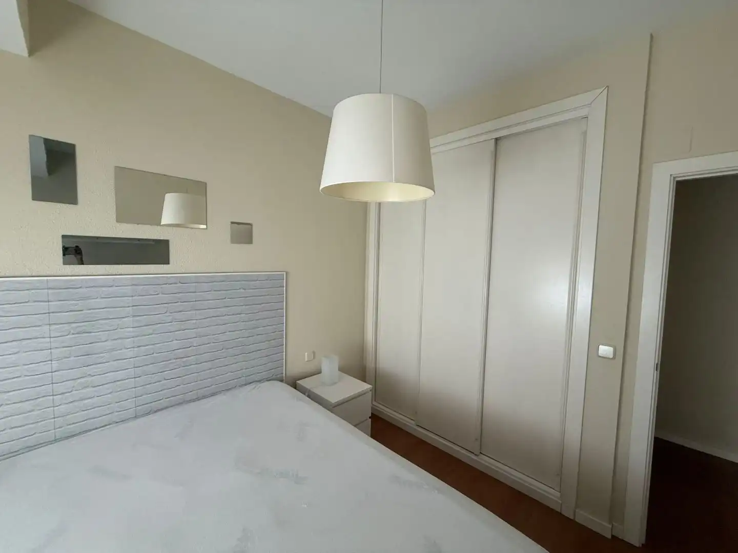 Habitación de Piso de alquiler en Madrid con Aire acondicionado, Calefacción y Parquet