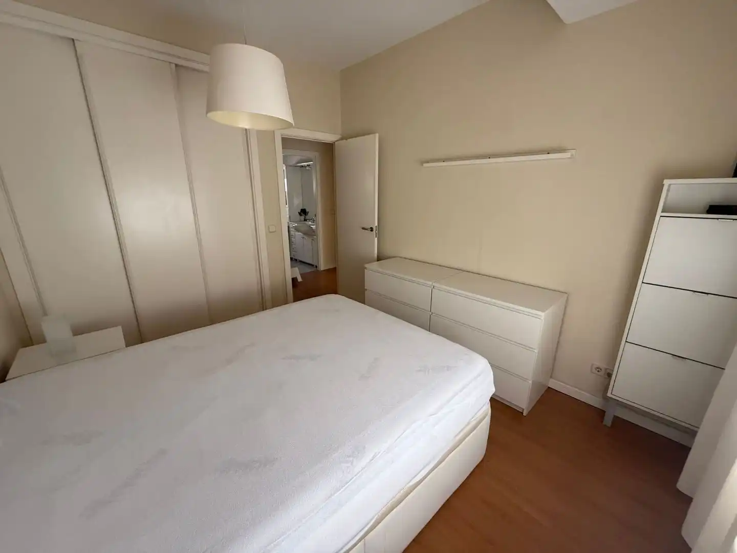 Habitación de Piso de alquiler en Madrid con Aire acondicionado, Calefacción y Parquet
