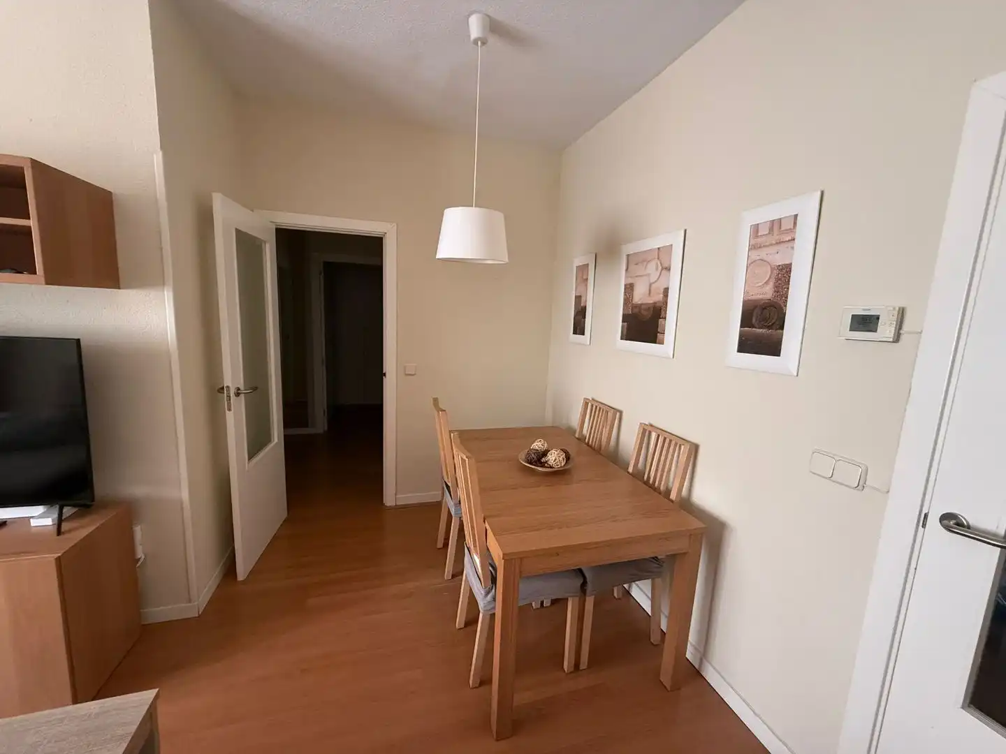 Comedor de Piso de alquiler en Madrid con Aire acondicionado, Calefacción y Parquet