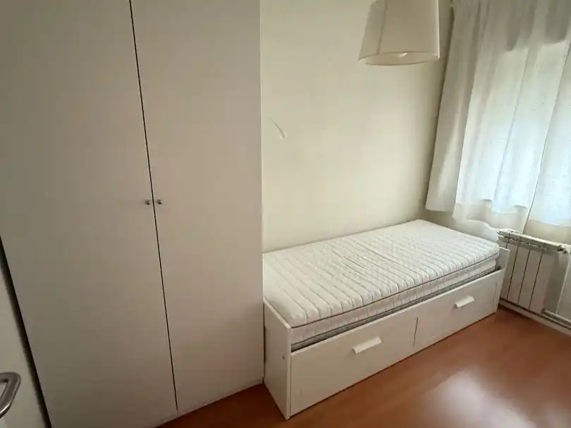 Habitación de Piso de alquiler en Madrid con Aire acondicionado, Calefacción y Parquet