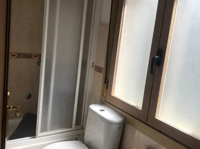 Flat for sale in Calle Basilio Miranda, 3, Haro Bathroom of Flat for sale in Haro with Terrace and Balcony