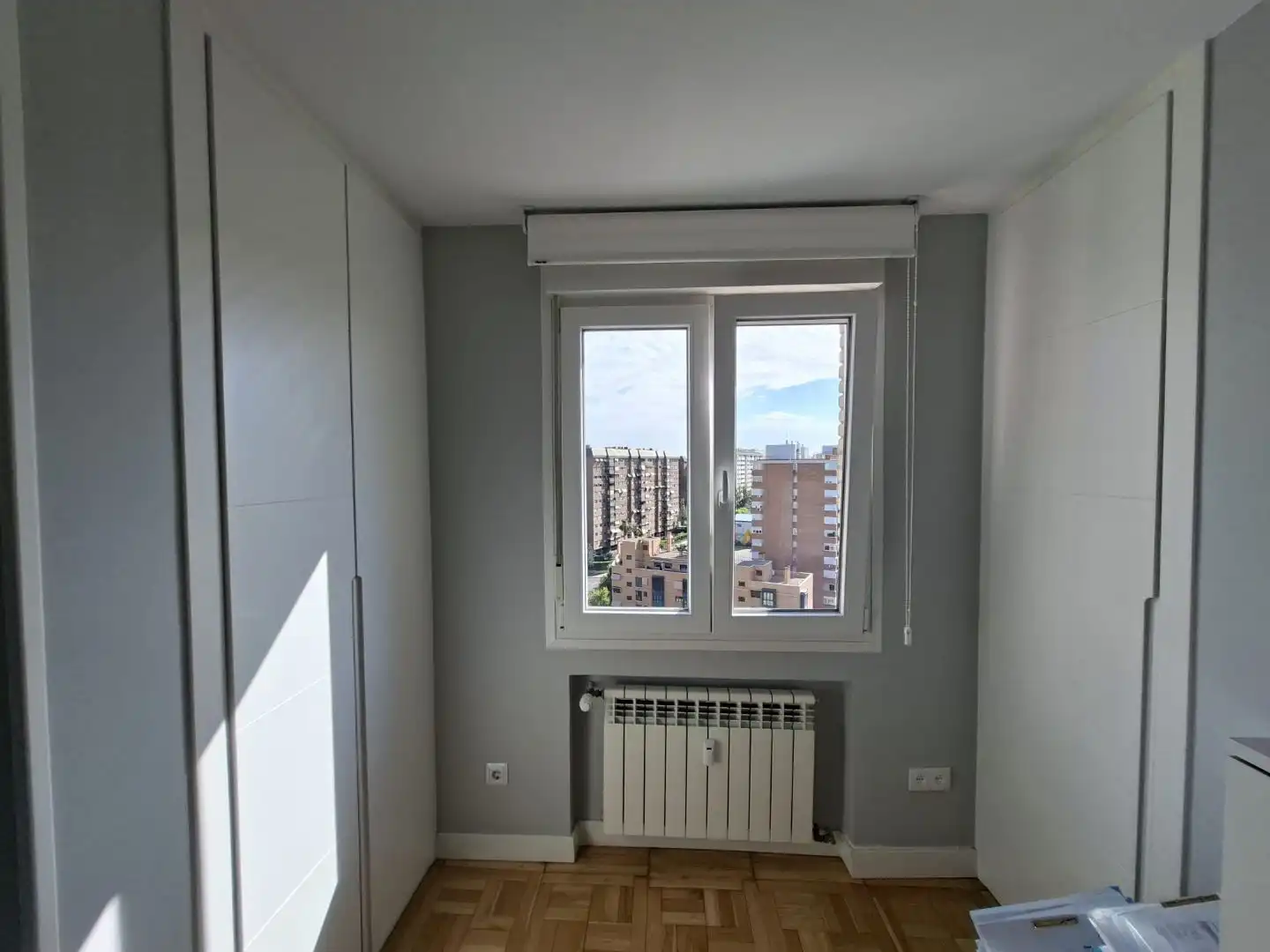 Bedroom of Flat for sale in Madrid  with Air Conditioner, Heating and Private garden