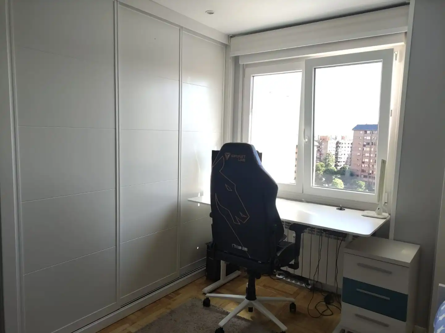 Bedroom of Flat for sale in Madrid  with Air Conditioner, Heating and Private garden