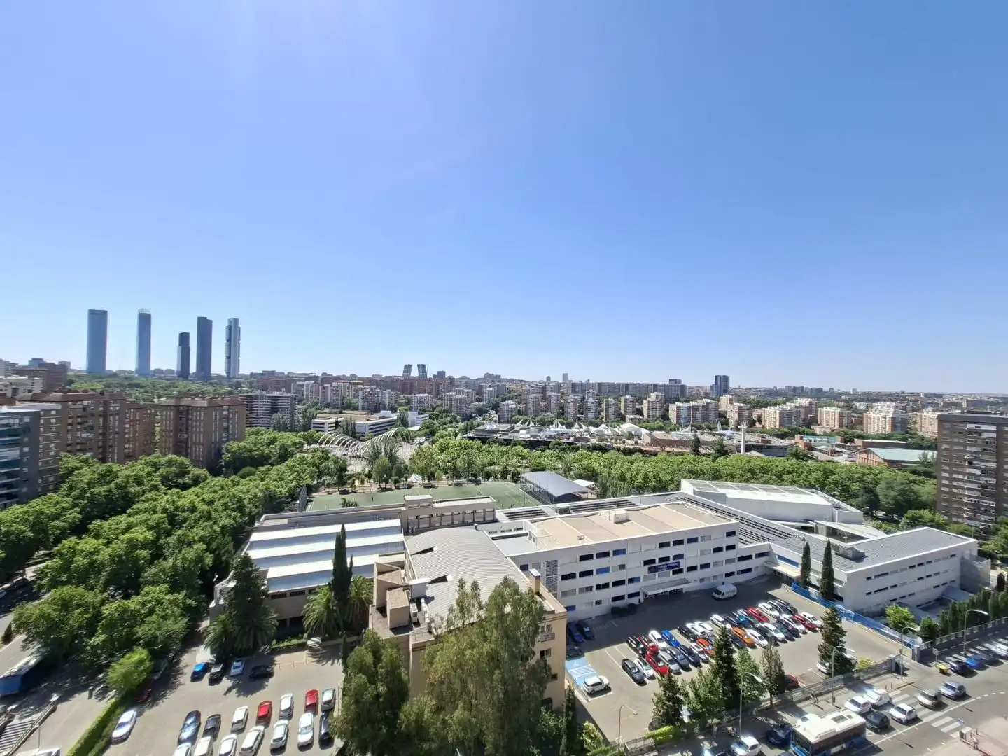 Exterior view of Flat for sale in Madrid  with Air Conditioner, Heating and Private garden