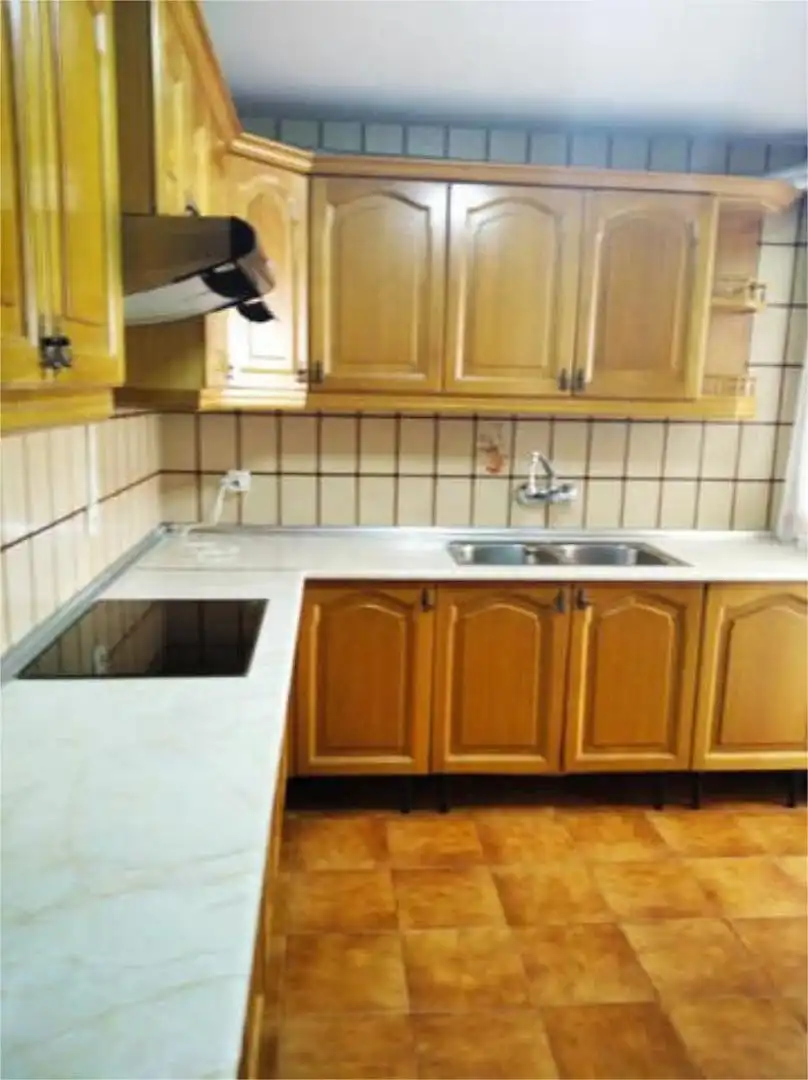Kitchen of Flat for rent in Ronda