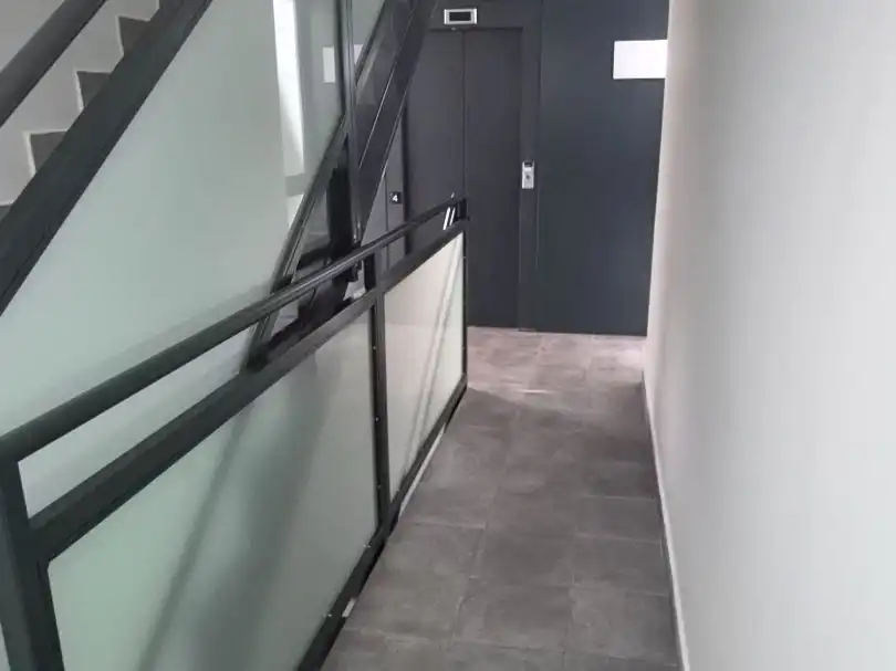 Wohnung zum Verkauf in  Madrid Capital mit Klimaanlage und Terrasse