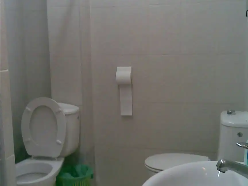 Habitació a Calle Agustin Muñoz Vazquez, 4, Centro Bany de Pis per a compartir en Ceuta amb Moblat