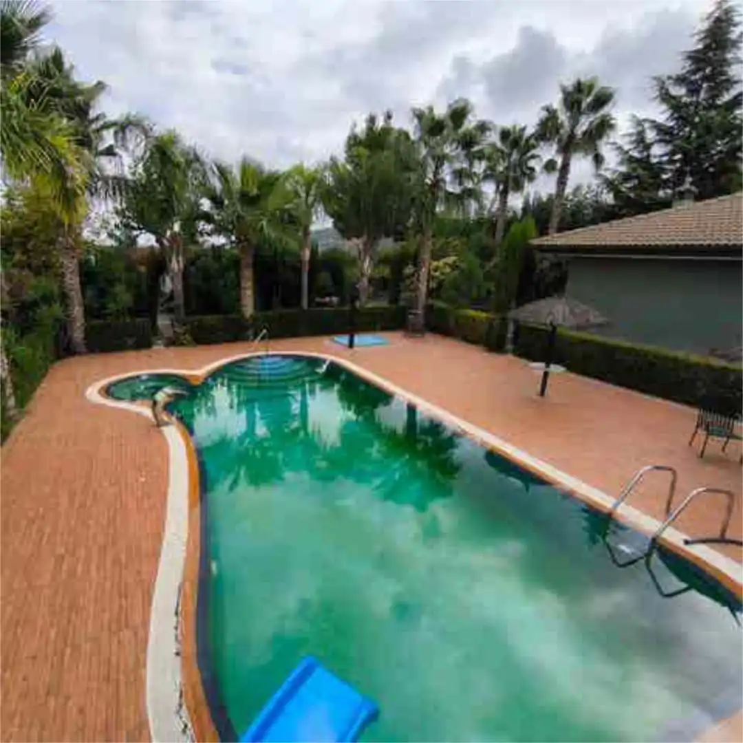 Einfamilien-Reihenhaus zum Verkauf in Cehegín Schwimmbecken von Einfamilien-Reihenhaus zum Verkauf in Cehegín mit Heizung, Privatgarten und Terrasse
