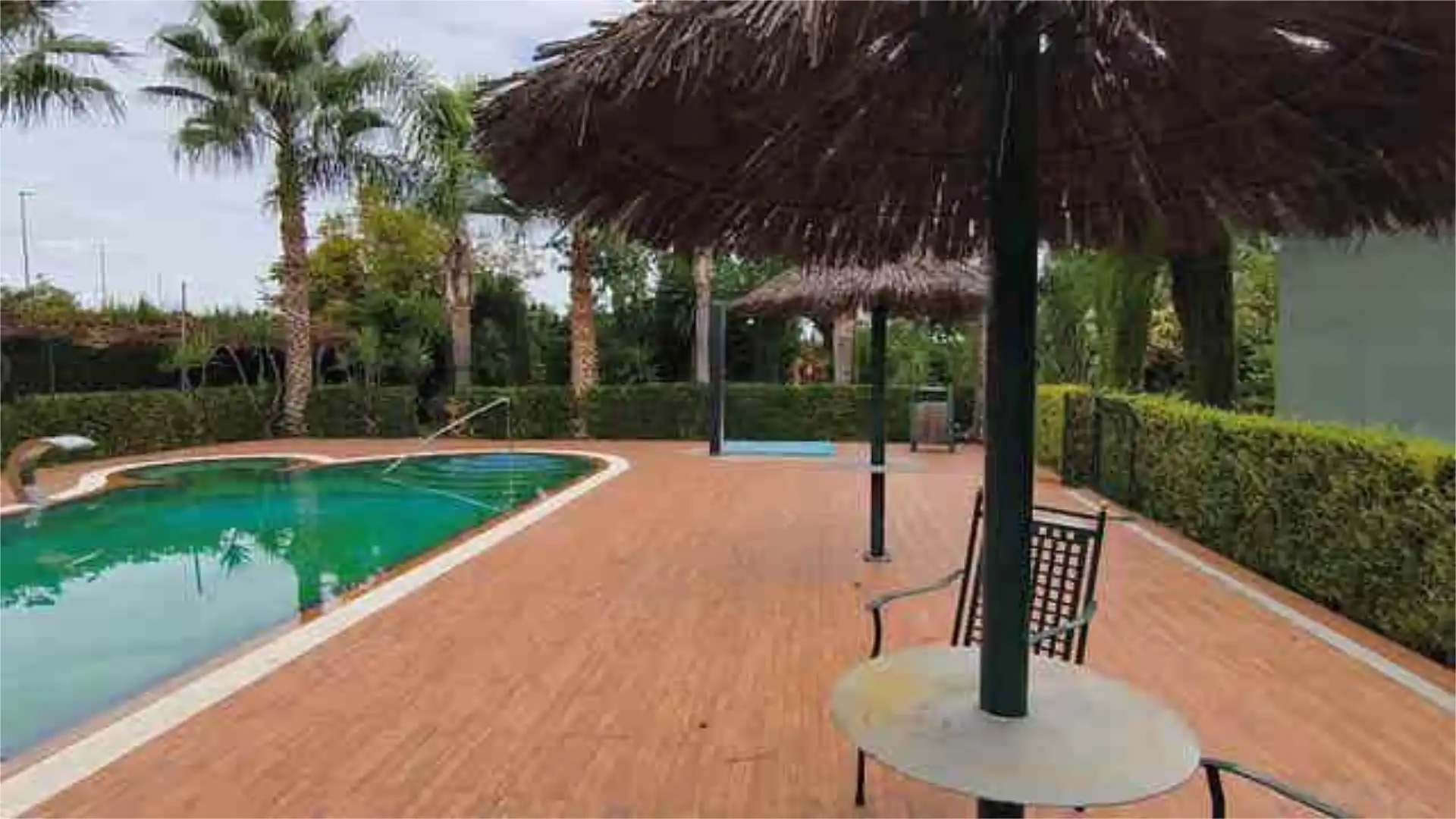 Einfamilien-Reihenhaus zum Verkauf in Cehegín Schwimmbecken von Einfamilien-Reihenhaus zum Verkauf in Cehegín mit Heizung, Privatgarten und Terrasse