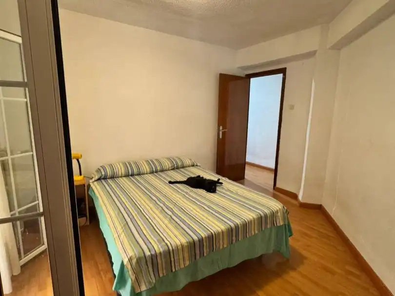 Bedroom of Flat for rent in  Granada Capital  with Terrace and Balcony