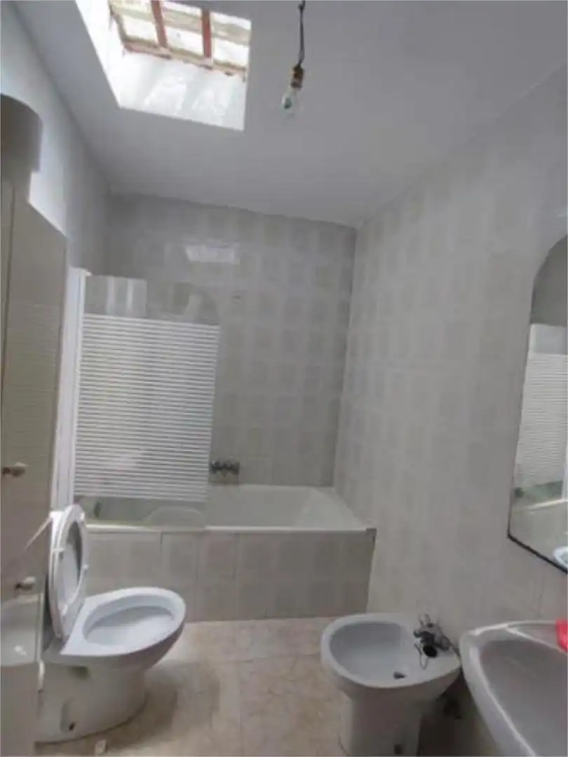 Casa o xalet en venda a Los Yébenes Bany de Casa o xalet en venda en Los Yébenes
