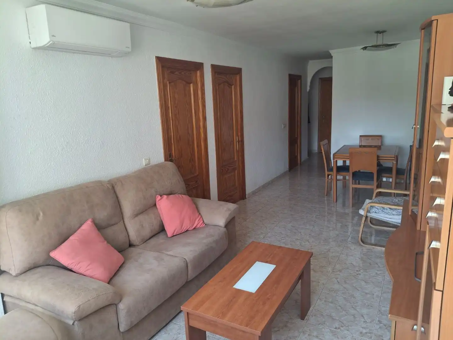 Zimmer in Calle Joselito, 3, La Luz - El Torcal Wohnzimmer von Wohnung zur untervermieten in Málaga mit Klimaanlage, Heizung und Möbliert