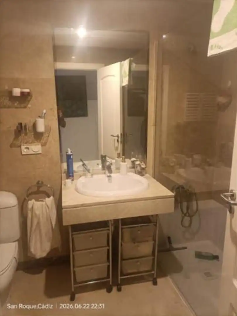 Bathroom of Apartments for rent in La Alcaidesa  with Terrace and Swimming Pool