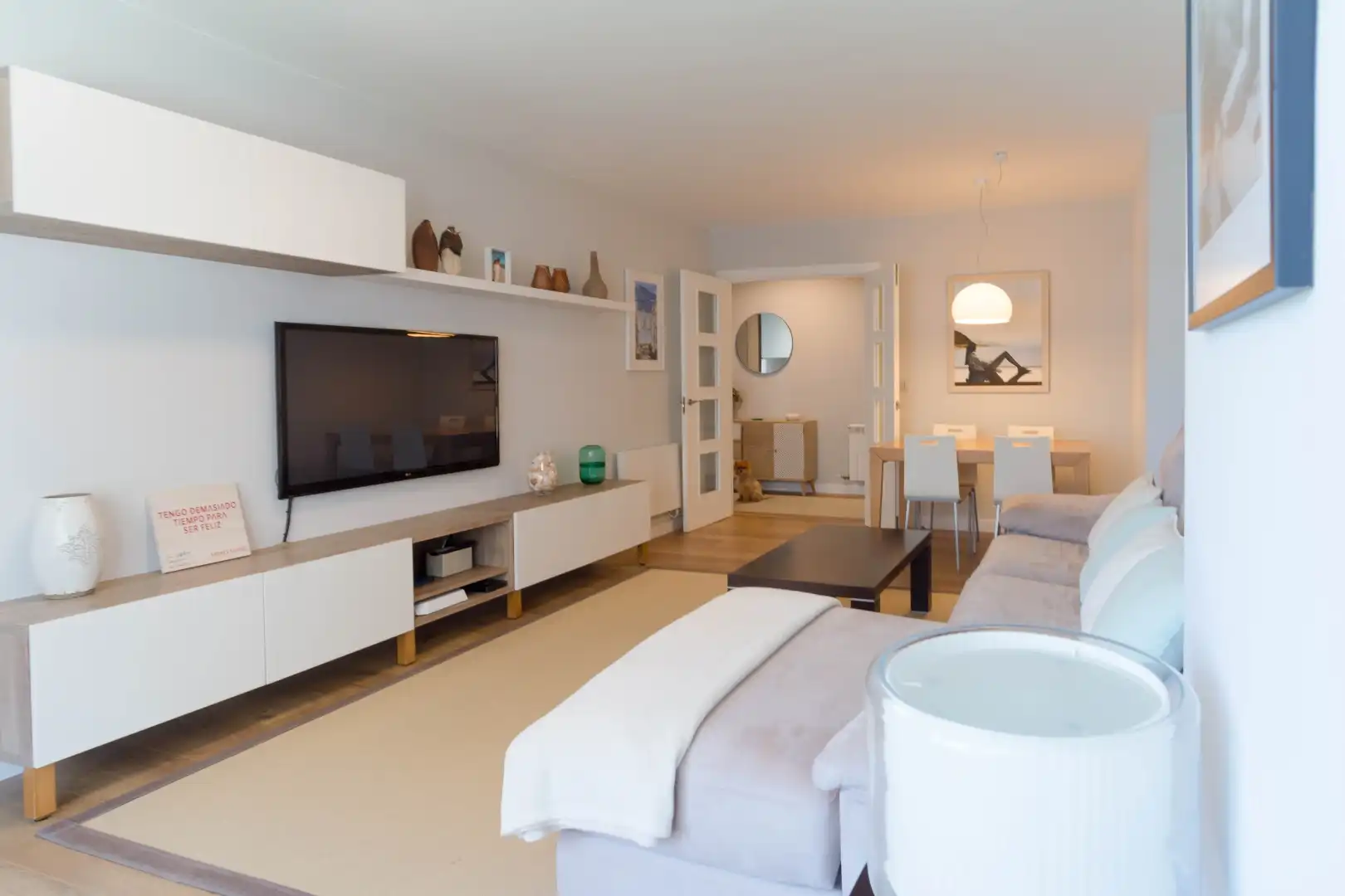 Piso en venta en Rua Enrique Mariñas Romero, 202, Someso - Matogrande Sala de estar de Piso en venta en A Coruña Capital con Calefacción, Parquet y Trastero
