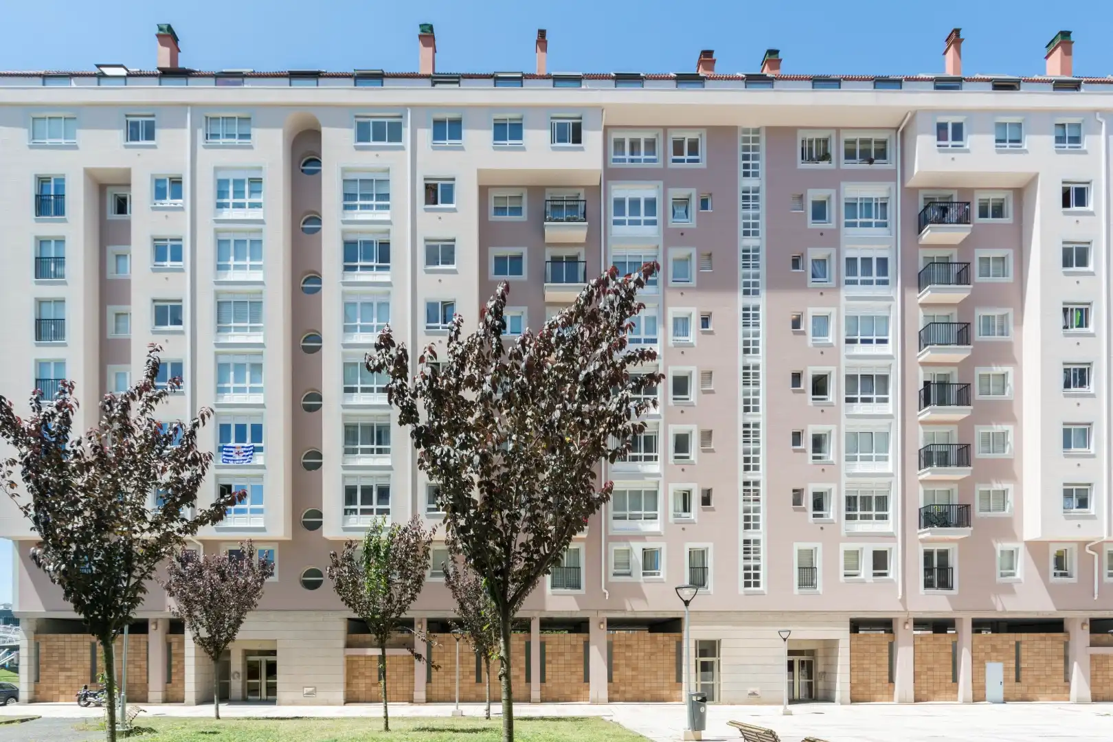 Piso en venta en Rua Enrique Mariñas Romero, 202, Someso - Matogrande Vista exterior de Piso en venta en A Coruña Capital con Calefacción, Parquet y Trastero