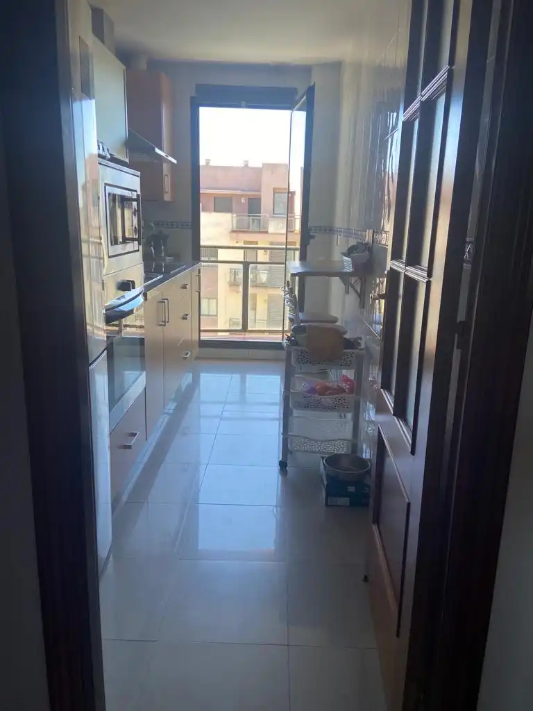 Cuina de Pis en venda en Mairena del Aljarafe amb Aire condicionat, Terrassa i Piscina