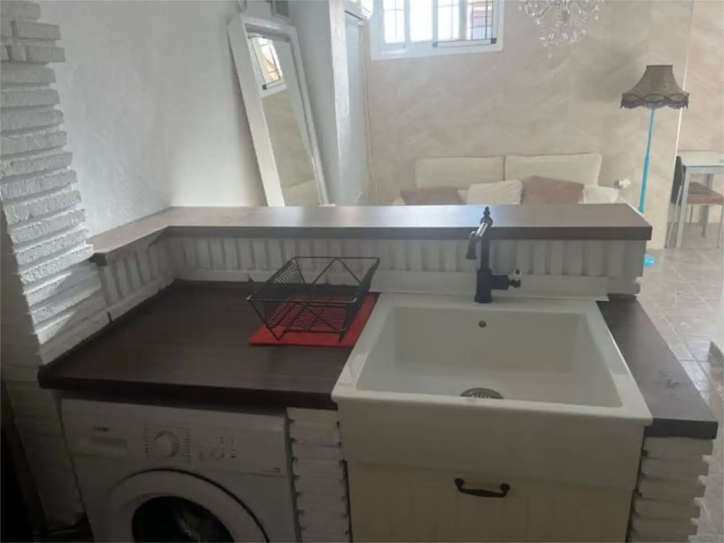 Loft de alquiler en San Alberto - La Alcubilla - Florisol Cocina de Loft de alquiler en Málaga con Amueblado