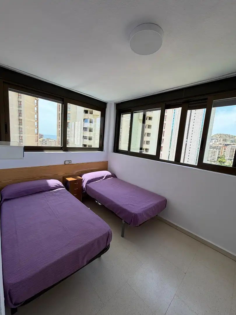 Schlafzimmer von Wohnung zur Miete in Finestrat mit Klimaanlage, Privatgarten und Schwimmbad