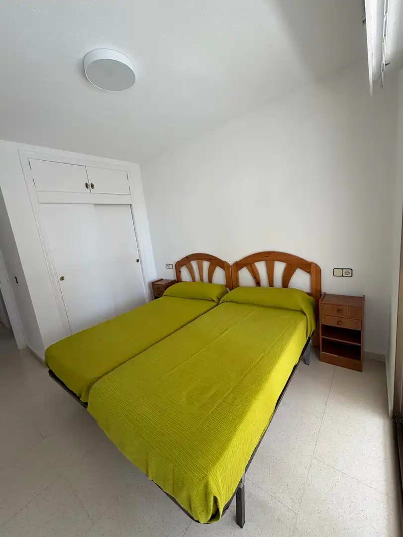 Schlafzimmer von Wohnung zur Miete in Finestrat mit Klimaanlage, Privatgarten und Schwimmbad