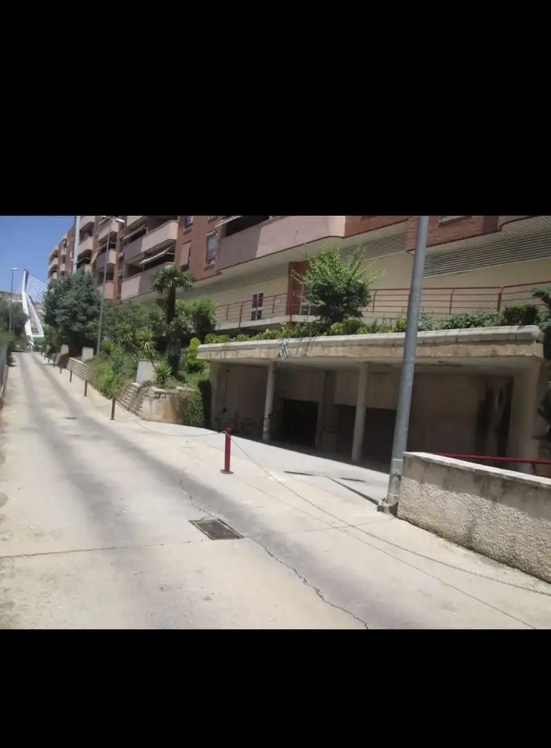 Aparcament de Garatge de lloguer en Toledo