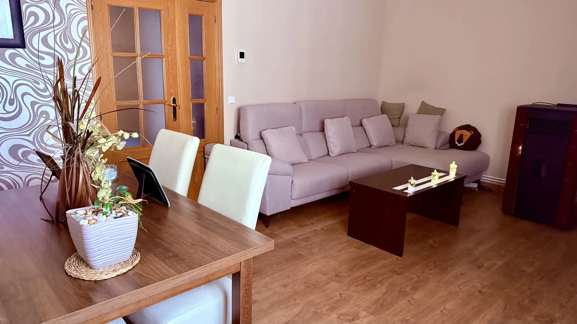 Piso en venta en Calle de la Comadre, 10, Chinchón Sala de estar de Piso en venta en Chinchón con Aire acondicionado, Calefacción y Parquet