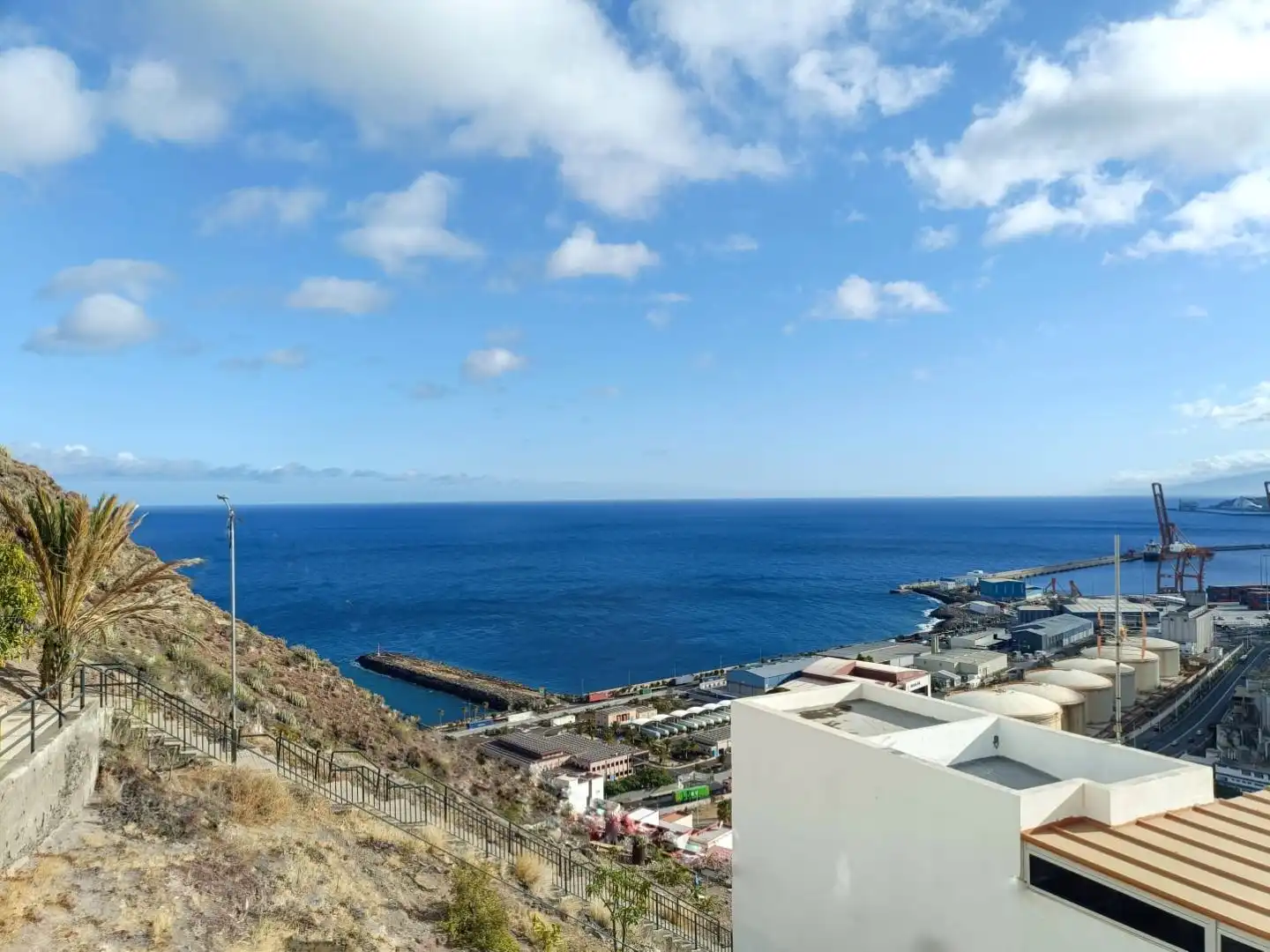 Vista exterior de Planta baja de alquiler en  Santa Cruz de Tenerife Capital