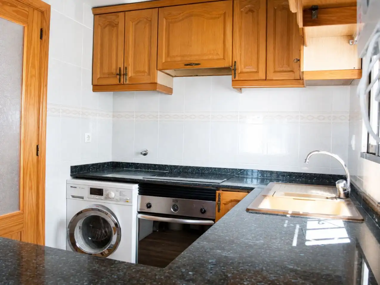 Àtic de lloguer a Carrer dels Carters, 46, L'Hort de Senabre Cuina de Àtic de lloguer en Valencia amb Aire condicionat, Jardí privat i Parquet