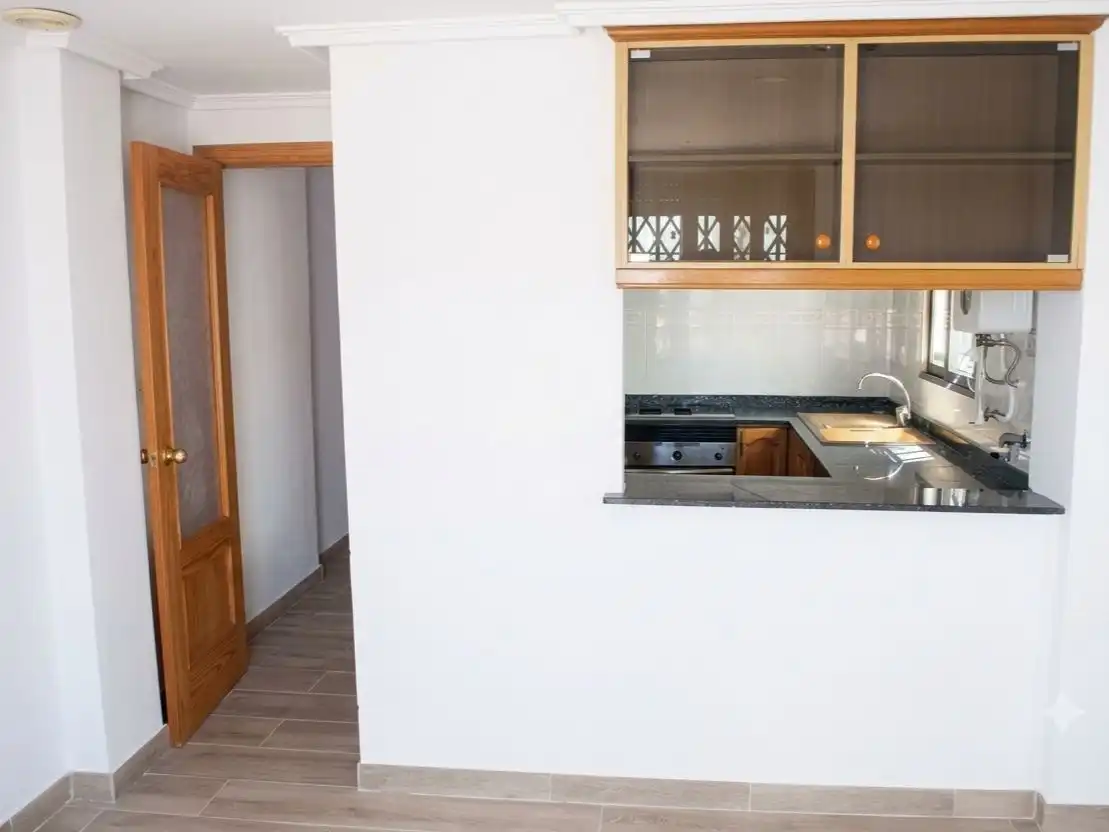 Àtic de lloguer a Carrer dels Carters, 46, L'Hort de Senabre Cuina de Àtic de lloguer en Valencia amb Aire condicionat, Jardí privat i Parquet