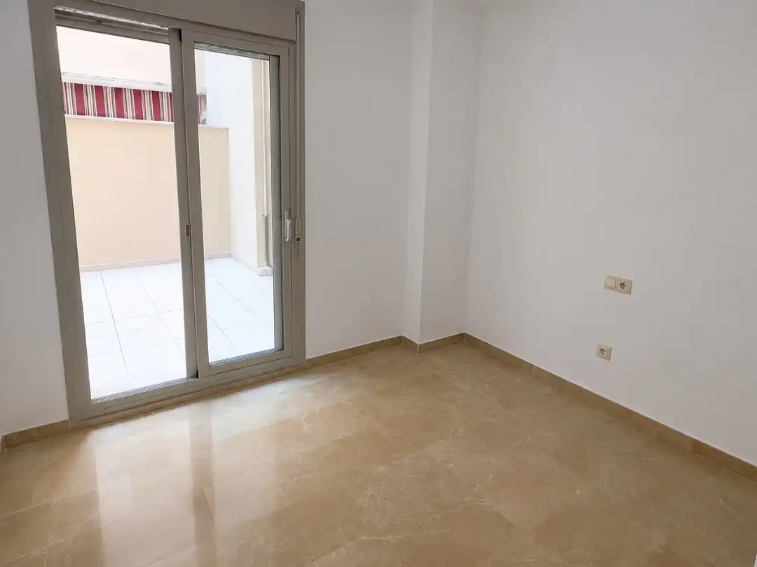 Flat for rent in Calle Kandinsky, 1, El Tejar - Hacienda Bizcochero Balcony of Flat for rent in Málaga with Air Conditioner, Heating and Terrace