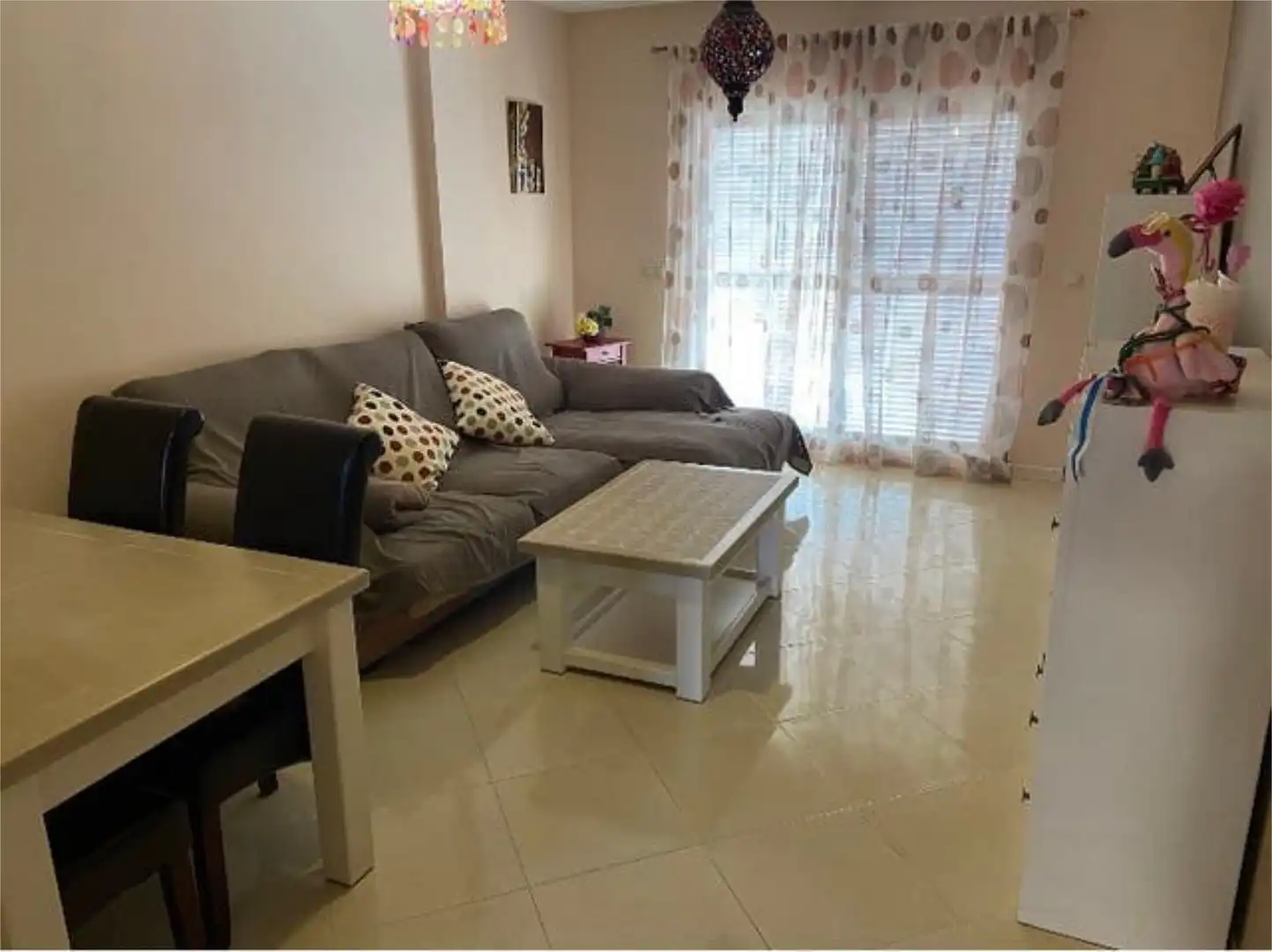 Sala de estar de Piso de alquiler en La Línea de la Concepción con Calefacción, Jardín privado y Terraza