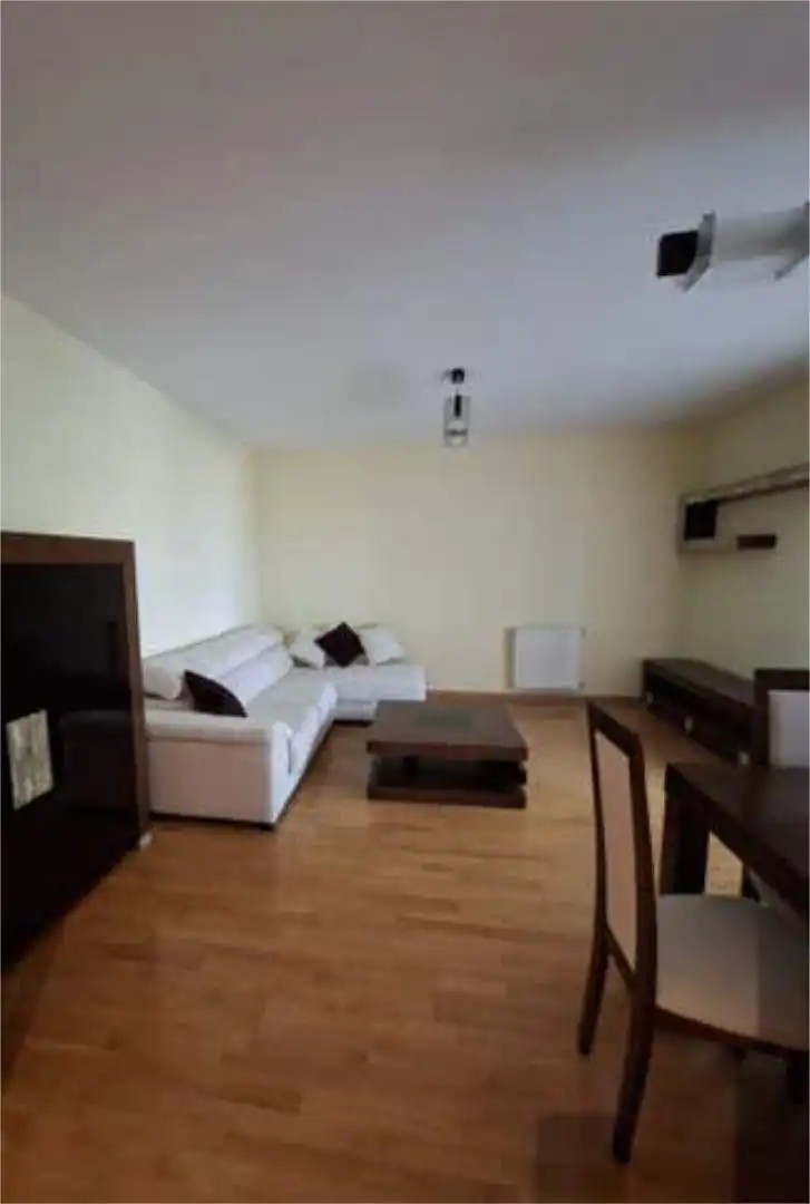 Piso de alquiler en Las Dehesillas - Vereda de los Estudiantes Sala de estar de Piso de alquiler en Leganés con Calefacción, Jardín privado y Terraza