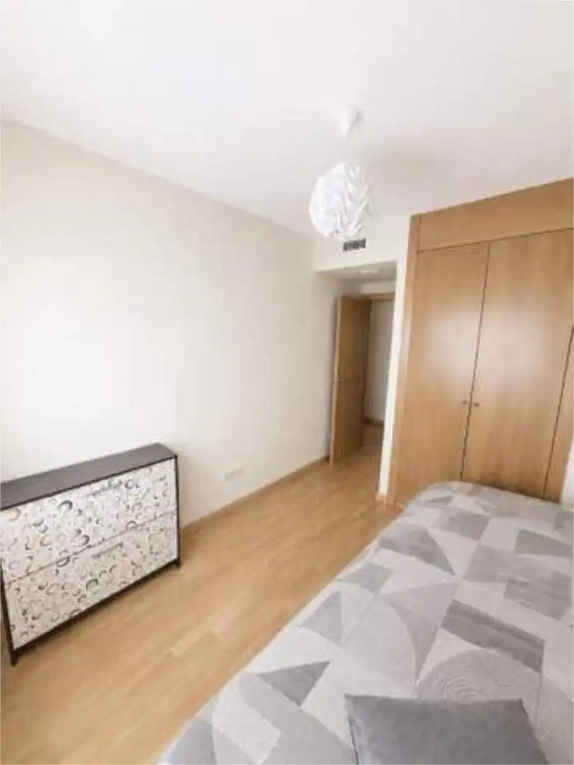 Piso de alquiler en Las Dehesillas - Vereda de los Estudiantes Habitación de Piso de alquiler en Leganés con Calefacción, Jardín privado y Terraza