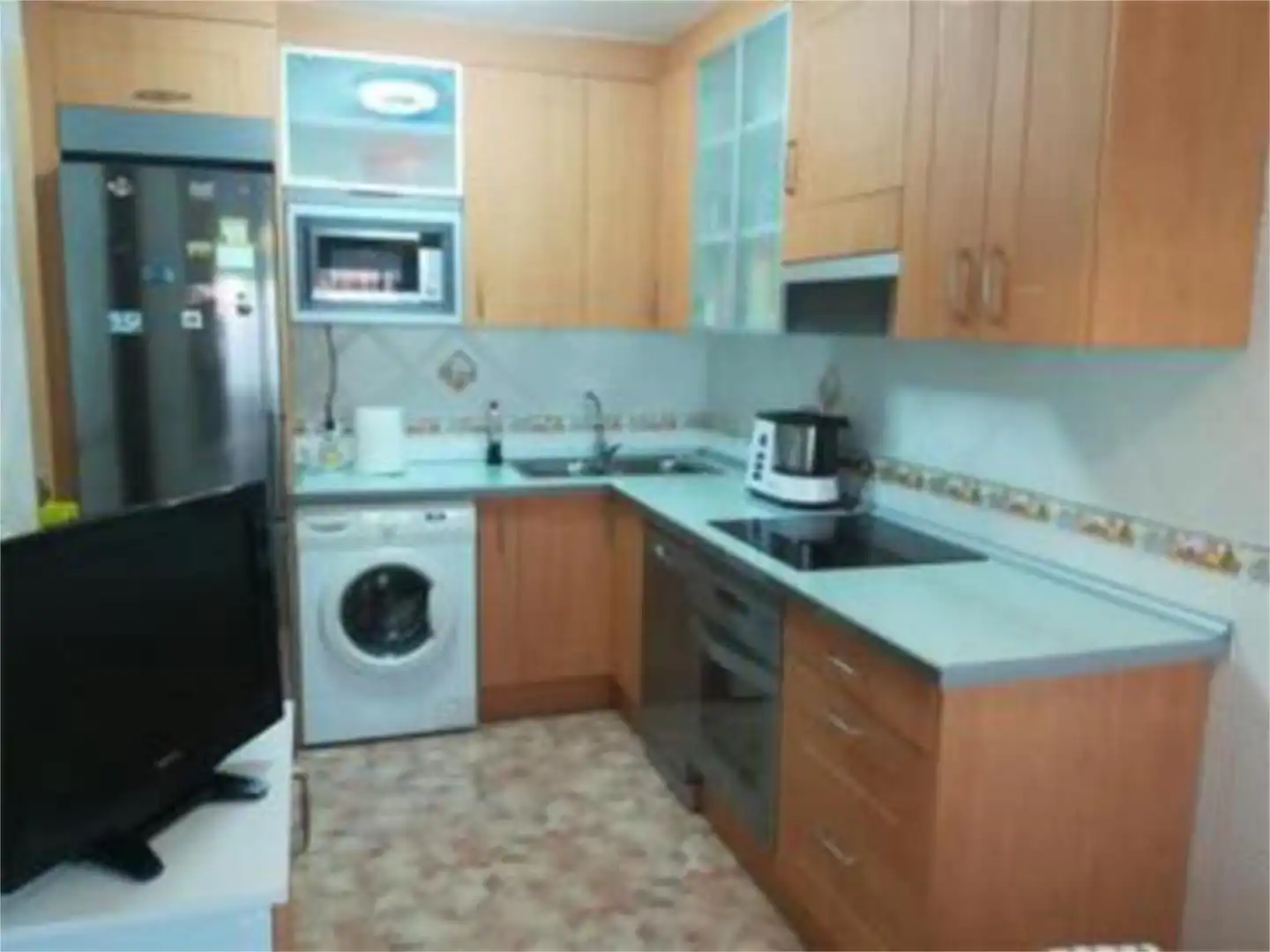Cocina de Casa adosada de alquiler en Villanueva de la Torre con Calefacción, Jardín privado y Terraza