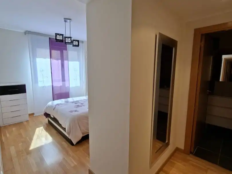 Habitación de Piso de alquiler en Leganés con Aire acondicionado, Terraza y Piscina