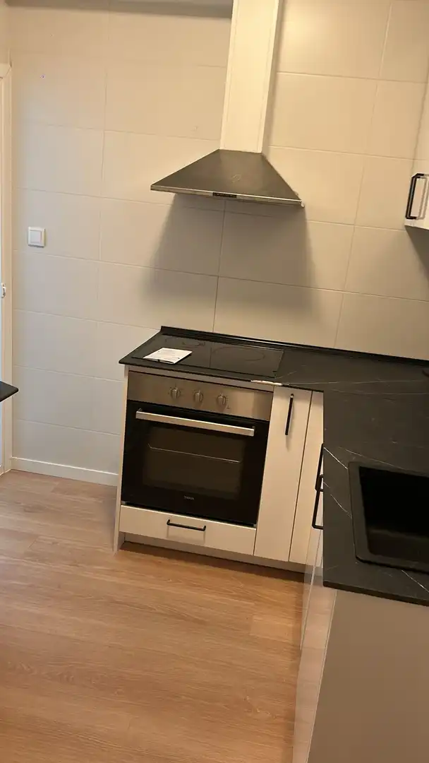 Zimmer in Calle Valencia, 1, La Morería Küche von Wohnung zur untervermieten in Ciudad Real mit Klimaanlage, Heizung und Parkett