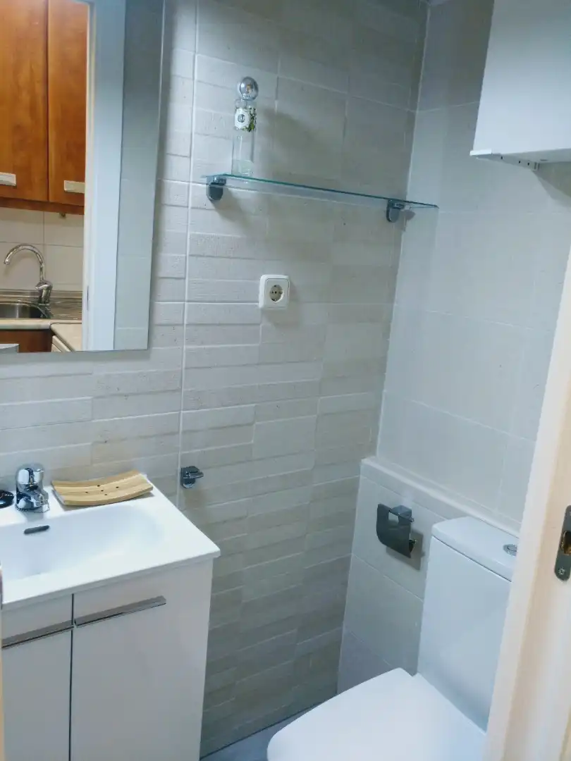 Baño de Piso en venta en  Madrid Capital con Aire acondicionado