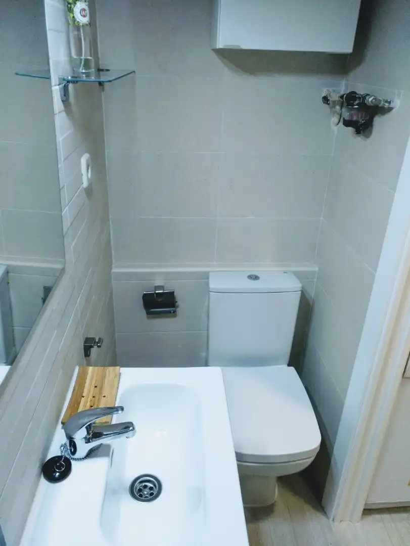 Baño de Piso en venta en  Madrid Capital con Aire acondicionado