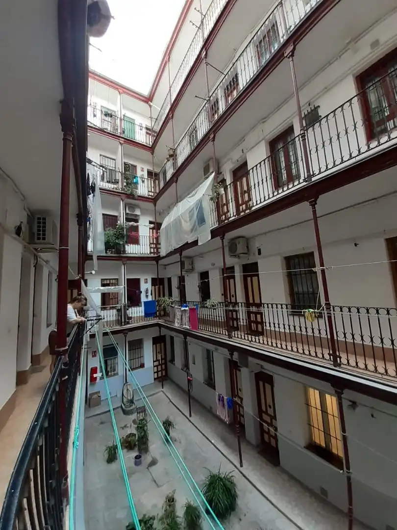 Vista exterior de Piso en venta en  Madrid Capital con Aire acondicionado