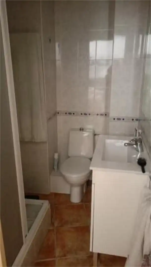 Bany de Pis de lloguer en Huelva