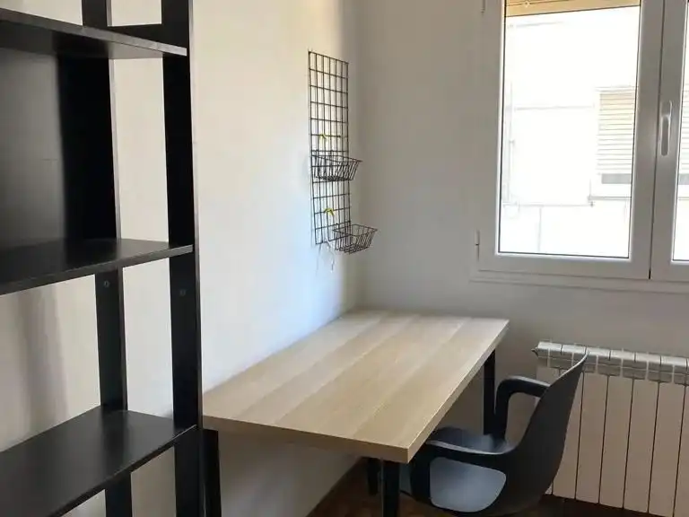 Flat for rent in Ronda das Mercedes, 48, San Roque - As Fontiñas Bedroom of Flat for rent in Lugo with Heating, Terrace and Furnished
